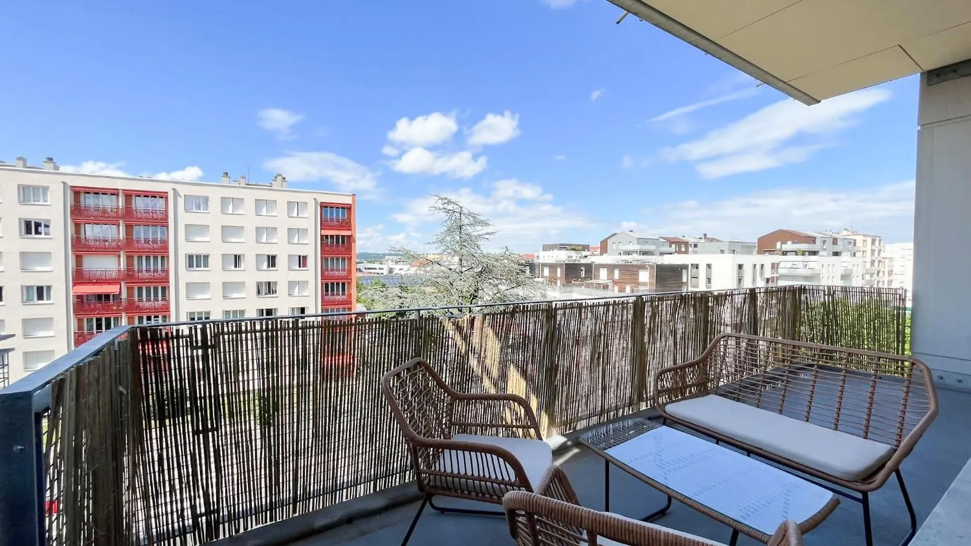 Suite Helena Villeurbanne